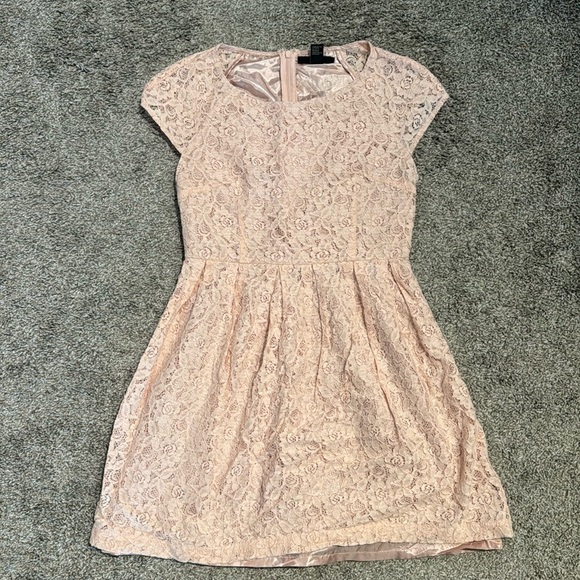 FOREVER 21 Light Pink Small Dress - Picture 1 of 4